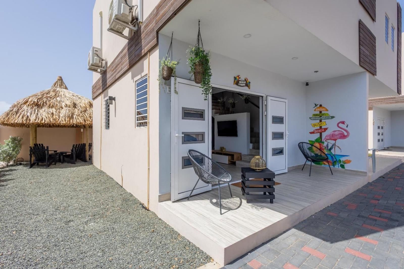 Av Curacao - Centrally Located Spacious Apartment Willemstad Kültér fotó