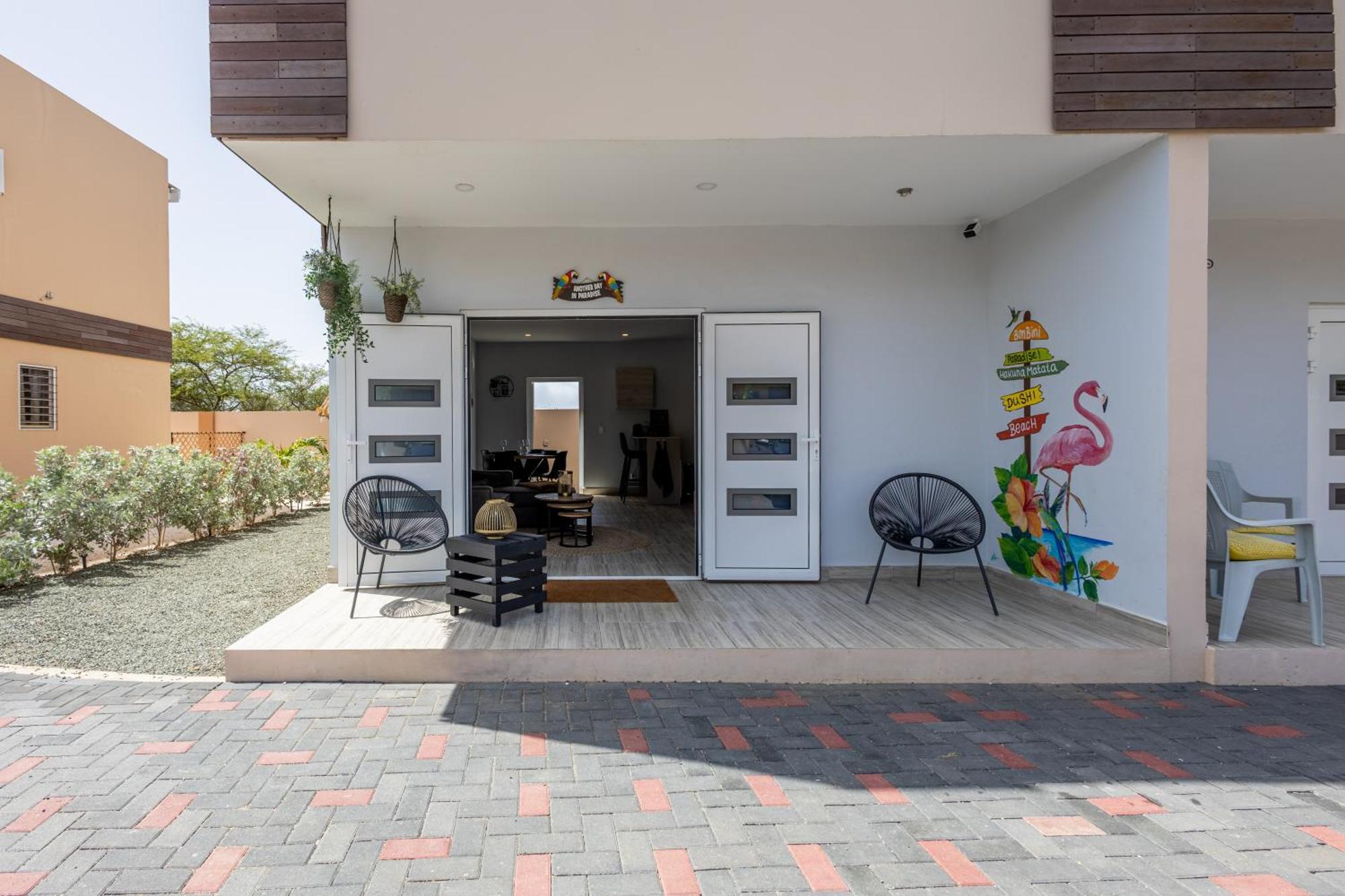 Av Curacao - Centrally Located Spacious Apartment Willemstad Kültér fotó