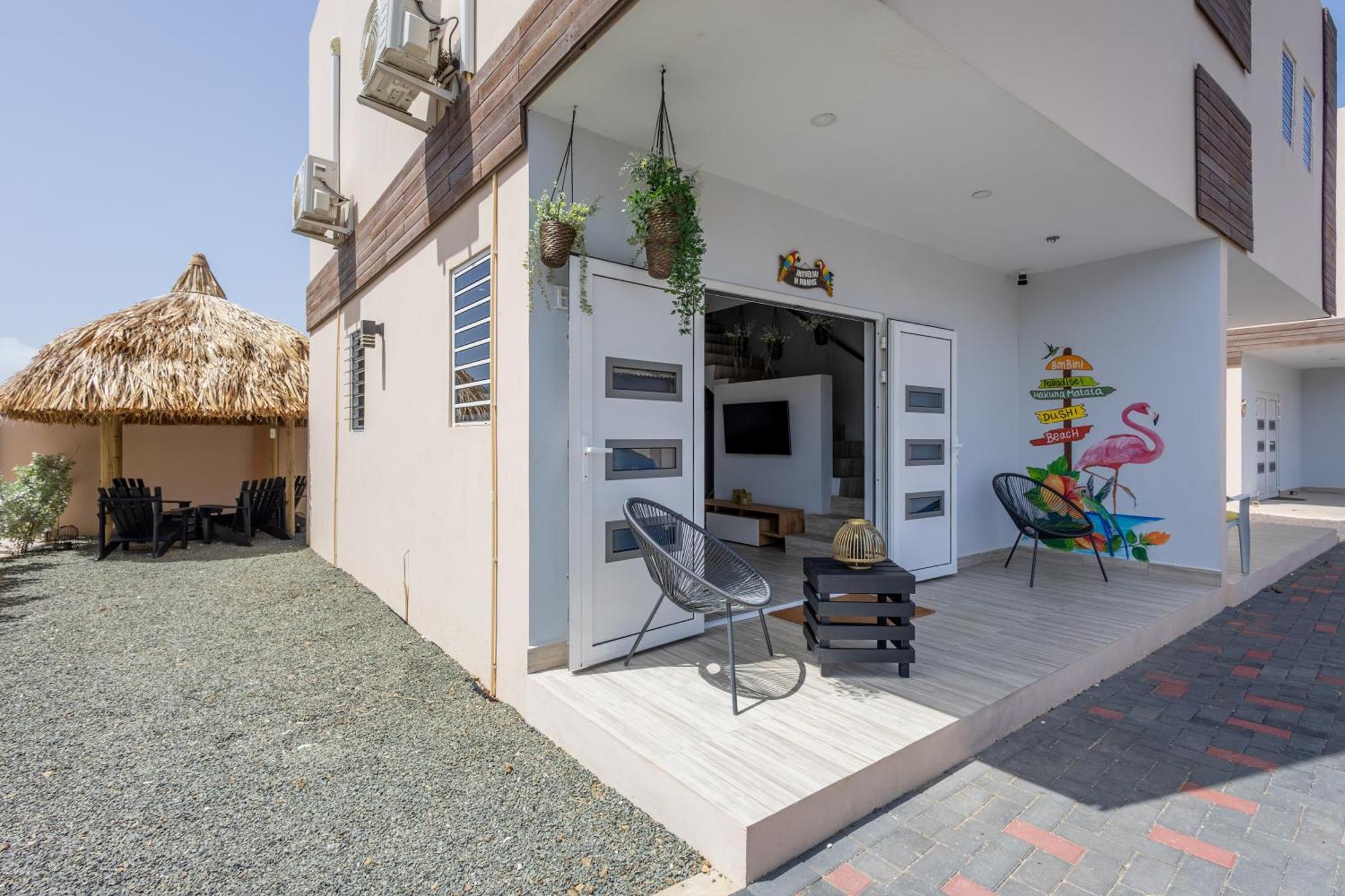 Av Curacao - Centrally Located Spacious Apartment Willemstad Kültér fotó